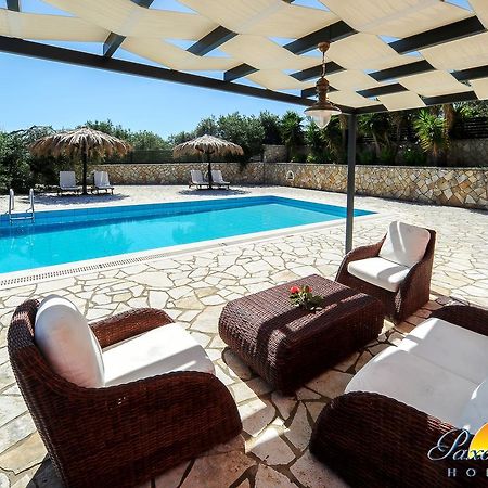 Hotel Blue Horizon à Gaios Extérieur photo